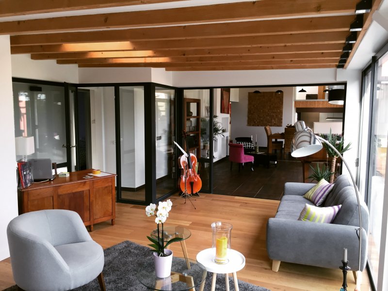 Agencement et décoration salon et entrée